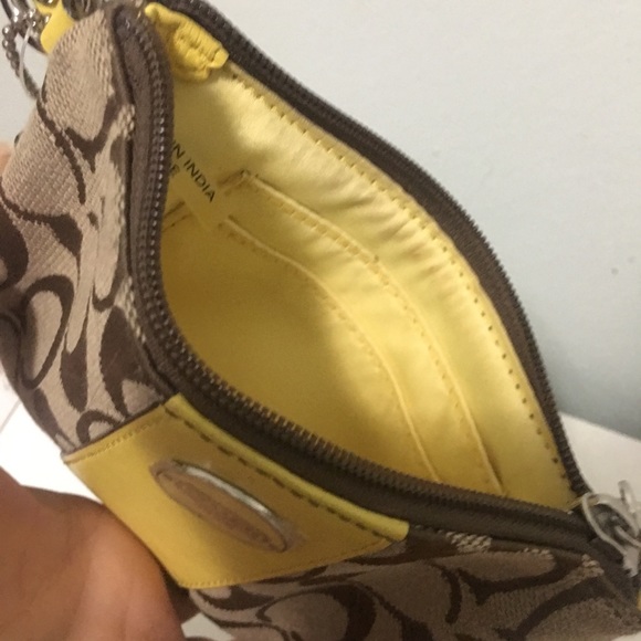 Coach wristlet - Picture 2 of 3